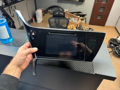 Экран навигации модуль рамка toyota auris ii 86140-02400 фото №1