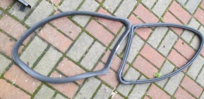 Прокладка стекло задний  кузовная mercedes r w251 long оригинальный номер фото №1