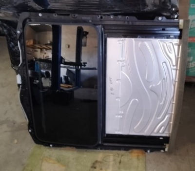 Bmw e90 люк фото №1