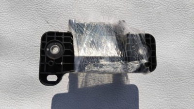 Tesla model x 2018 частина підвіска фото №1