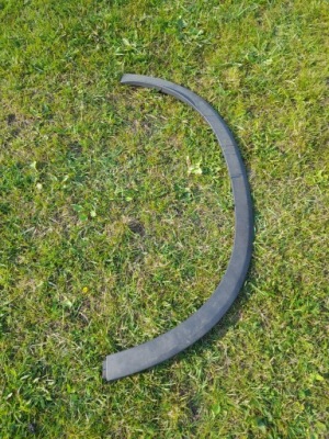 Dfsk seres 3 luxury молдинг крила права задній фото №1