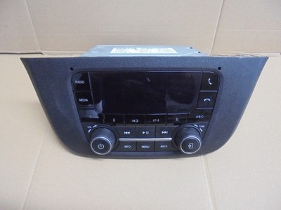 RADIO IVECO DAILY 2014R- 5802902247 / 5803032937 / 5802807801  