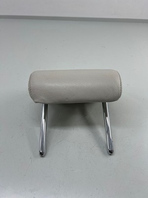 Підголівник задній середина land rover range rover velar фото №1