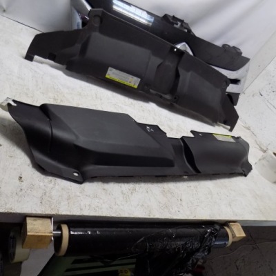 Audi a5 s5 захист поперечина передній 8t0807081a фото №1