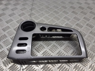 Рамка радіо toyota matrix 1.8 vvti 55405-02050 фото №1