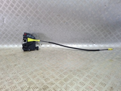 Замок двері лівий задній opel meriva b фото №1