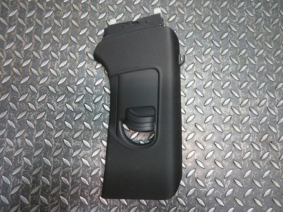 Обшивка стійка праве audi a3 8v3867244 фото №1