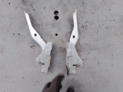 Петлі капот mazda cx5 i lift 34k 15- фото №1