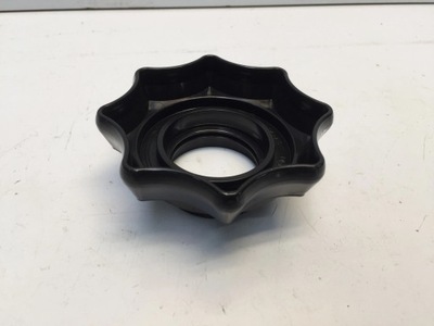 Skoda scala 2020 болт кронштейн колеса запасного фото №1