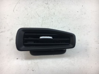 Volvo v60 ii решітка обдув права 31469599 фото №1