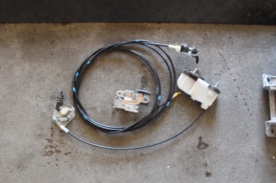 Mazda 5 lift 2012 трос заливной крышка топлива фото №1