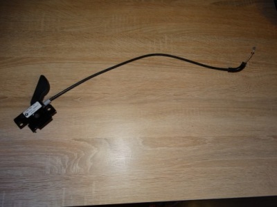 Трос капот тягa ручка відкривання bmw 5 6 f10 f11 f07 f12 f02 7183765 фото №1
