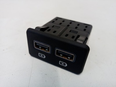 Роз'єм usb peugeot 508 ii 9827093777 фото №1