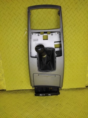 Audi a6 c6 консоль тунель середній 4f1864261 фото №1