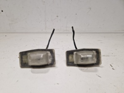 Лампа освещение номерного знака комплект mazda tribute 2.0 b 16v 00-07 124km фото №1