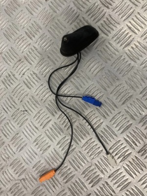 Антена дахова основа citroen c3 iii 16- фото №1