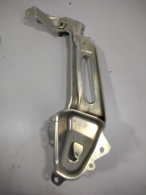 Mercedes ml w164 кронштейн сидіння a1646100831 фото №1