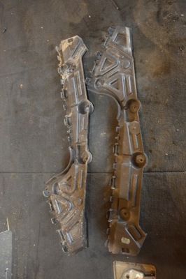 Renault trafic iii fl направляющие бампера задняя фото №1