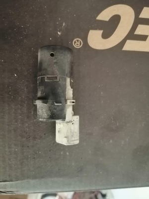 Focus mk2 датчик паркування фото №1