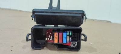 Корпус запобіжників twingo iii 243112223r фото №1