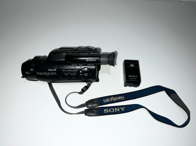 Kamera video SONY Handycam CCD-FX300E Video8 zestaw