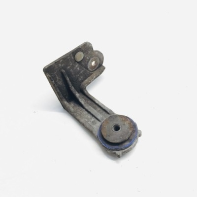 Крепление кронштейн интеркулер c4 picasso ii peugeot 308 t9 фото №1