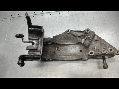 Кронштейн генератора peugeot 307 2.0hdi 9650034280 фото №1