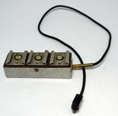 potrójne mocowanie do lampy błyskowej z kablem