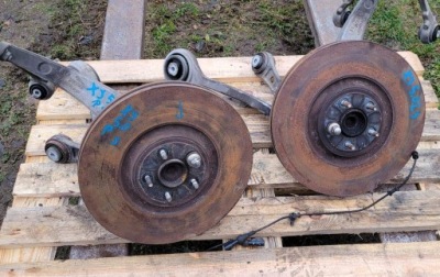 Поворотний кулак перед ліва jaguar xj x351 5.0 sc фото №1