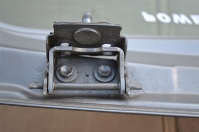 Ford fusion петля правый крышки задний багажника фото №1