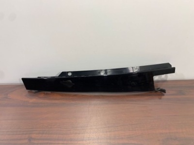 2019 alfa romeo stelvio молдинг скло задній 156108452 фото №1