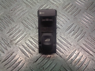 Переключатель стекло правый перед volvo v40 фото №1