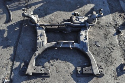 Mercedes w176 подрамник подвеска подрамник фото №1