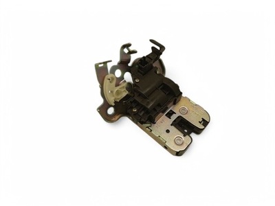 Audi q3 8u 8r0827505a замки фото №1