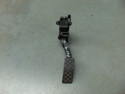 Skoda fabia iii педаль газу потенціометр фото №1