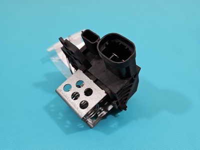 Резистор резистор вентилятора renault captur i 255503792r фото №1