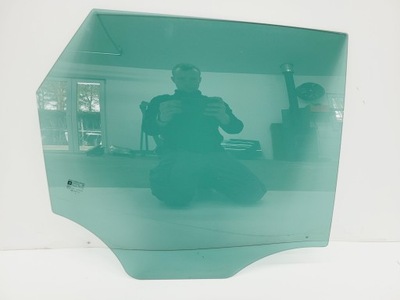 Стекло правая задняя opel meriva b 2010r фото №1