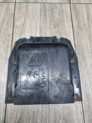 Защита проводка электрический электрика крышка renault midlum dxi volvo fl фото №1