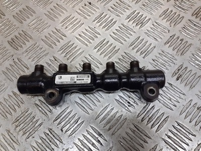 Молдинг упорскування mazda 3 bk 9654592680 фото №1