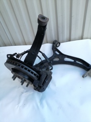 Jeep grand cherokee wk2 3.0 поворотний кулак перед ліва фото №1