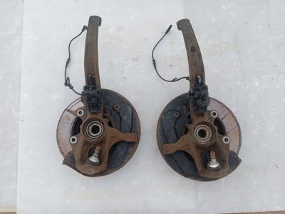 Поворотный кулак левая перед mercedes w251 3.0 cdi фото №1