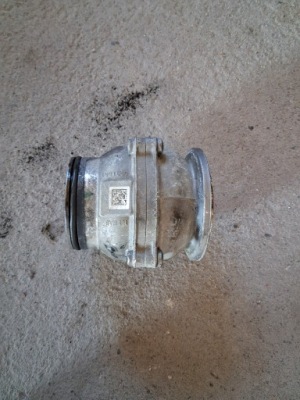 Audi a6 c7 allroad 3.0 tdi клапан інтеркулер 059145901b фото №1