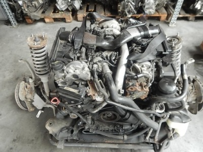 Двигатель насос форсунки turbo mercedes w211 w164 3.0 v6 cdi 4-matic фото №1