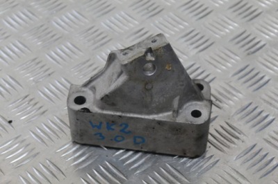 Кронштейн двигателя jeep grand cherokee wk2 iv фото №1