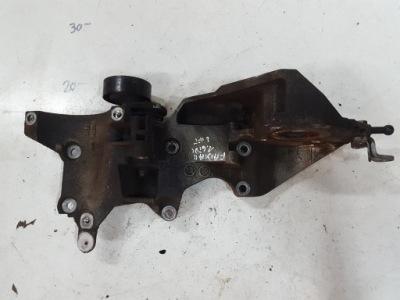 Fabia 2 2 polo 1.6 tdi cay кронштейн генератора фото №1