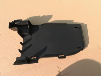 Рамка номерного знака renault clio iv 623125242r фото №1