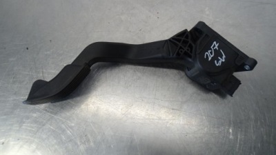 Потенціометр газу peugeot 207 1.6vti sw фото №1