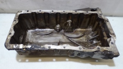 Поддон масляная audi tt 8n 1.8t ajq 038103603g фото №1