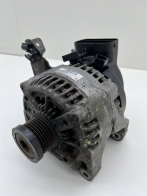 Bmw f20 f21 генератор 7605060 фото №1