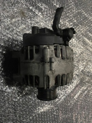 Генератор ford focus mk3 1.6/2.0 tdci av6n-10300dc 2010-2018r фото №1